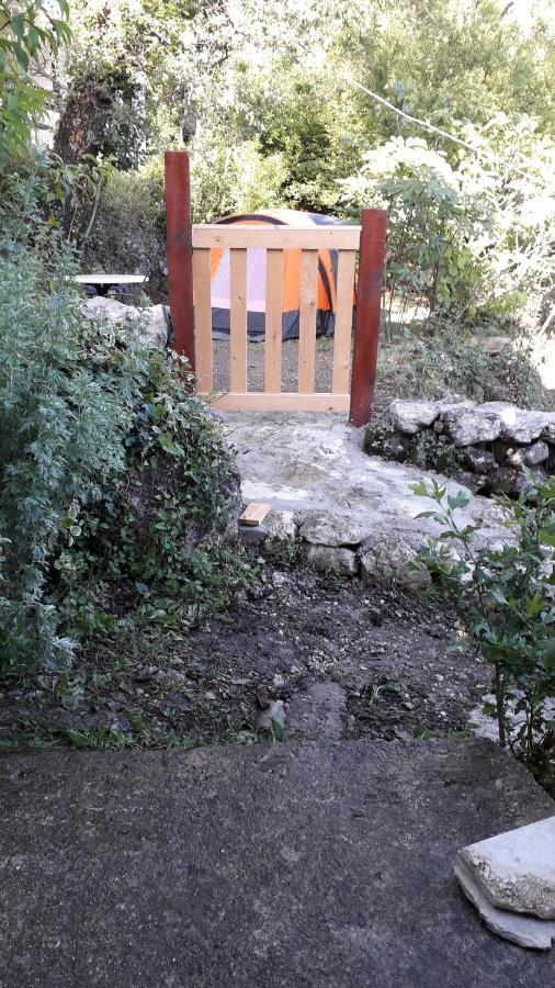 מלון הרצג-נובי Kamp Seosko Domacinstvo Radman מראה חיצוני תמונה